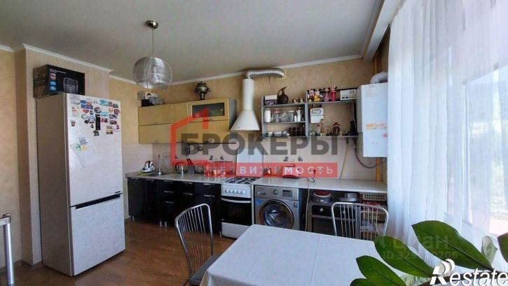 3-комн квартира пр-кт Победы, 44А,  д. 44А