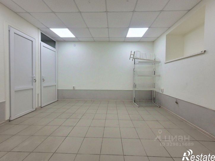 Торговое помещение Симферополь г., Кирова пр-кт., 70/2