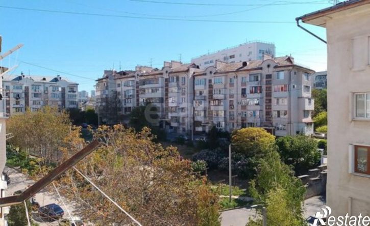 3-комн квартира улица Александра Шостака, 7,  д. 7