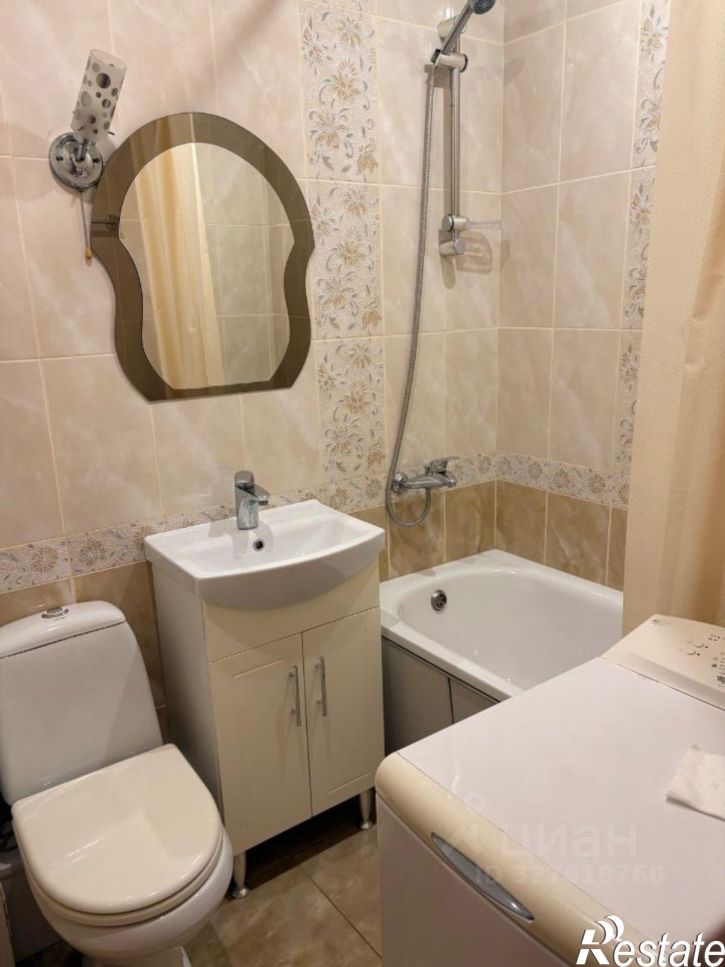 2-комн квартира Керчь, улица Комарова, 2
