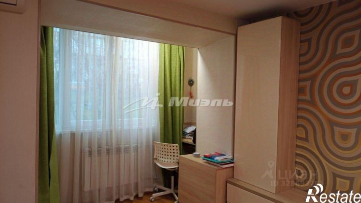 3-комн квартира Симферополь г., им. Матэ Залки ул., д.21