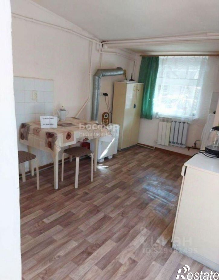 2-комн квартира округ Феодосия, улица Головина, 13