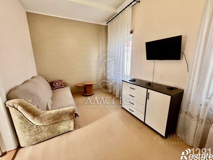 3-комн квартира улица Частника, 27