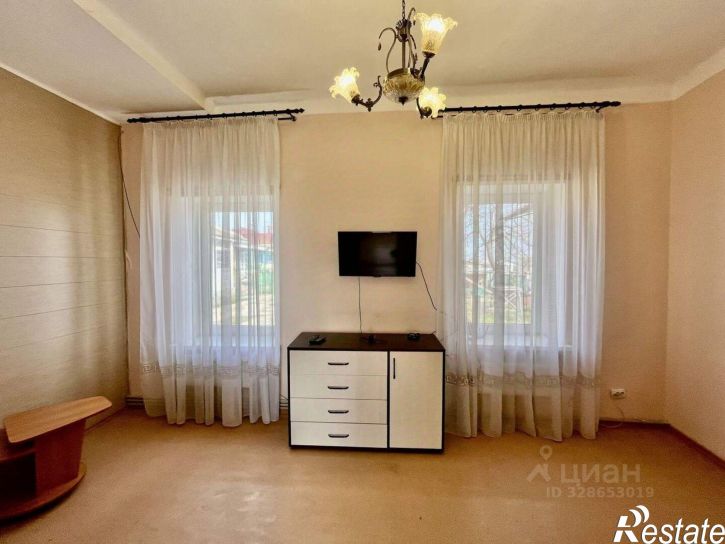 3-комн квартира улица Частника, 27