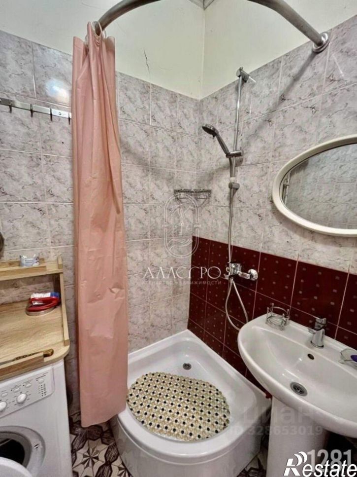 3-комн квартира улица Частника, 27