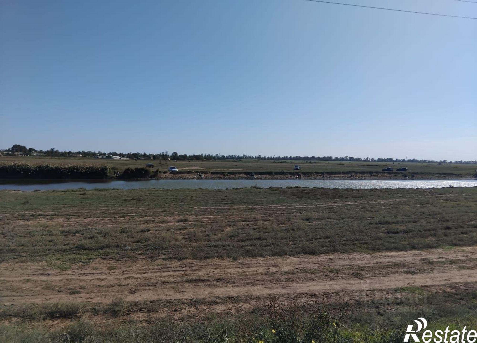 Купить землю, земельный участок за 2 800 000 рублей на ул Ленина, 13А