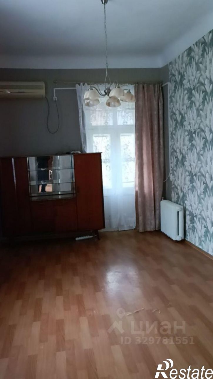 2-комн квартира ул Авиаторов, 3,  д. 3