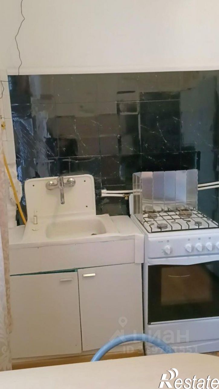 2-комн квартира ул Авиаторов, 3,  д. 3