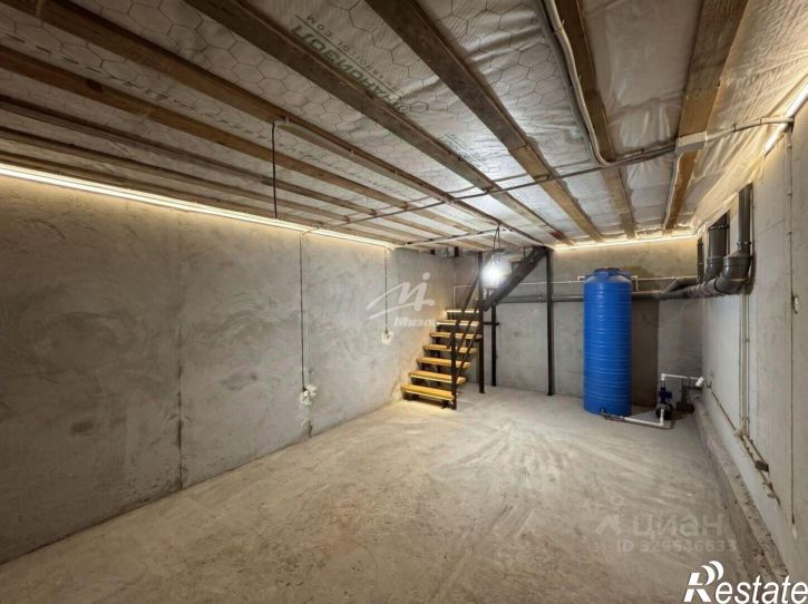 Гараж/парковка улица Хрусталёва, 84В,  д. 84В