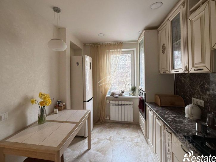4-комн квартира пр-кт Героев Сталинграда, 7 1,  д. 7 1,  к. 1