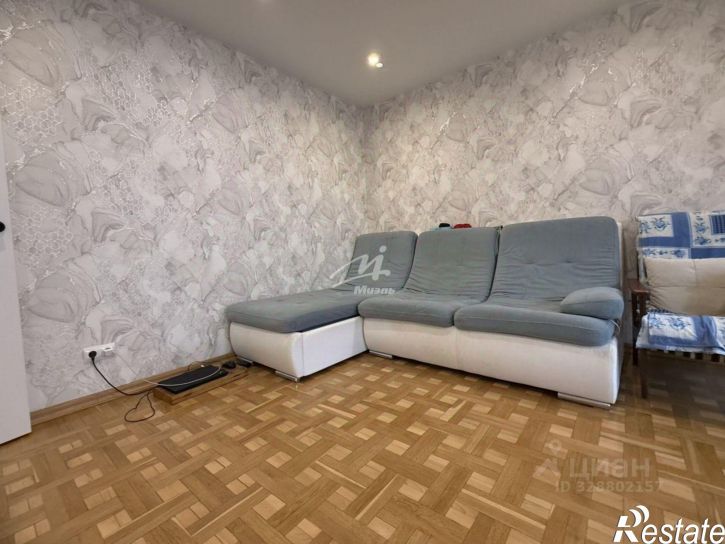 4-комн квартира пр-кт Героев Сталинграда, 7 1,  д. 7 1,  к. 1