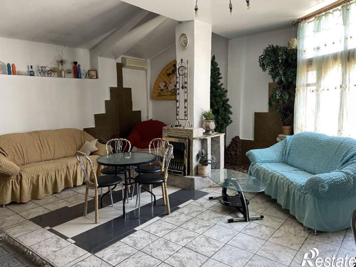 3-комн квартира улица Демидова, 28,  д. 28