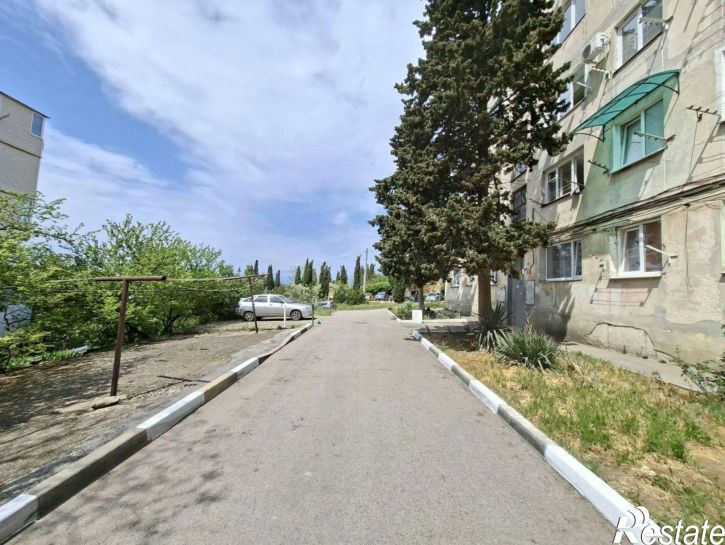 Комната улица Ефремова, 32,  д. 32