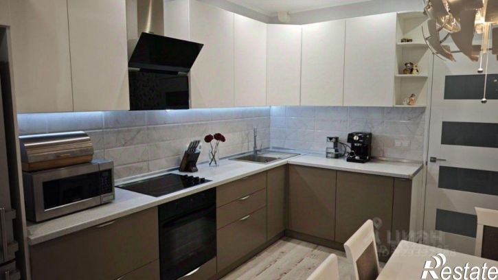 2-комн квартира ул Крымской весны, 1 2,  д. 1 2,  к. 2
