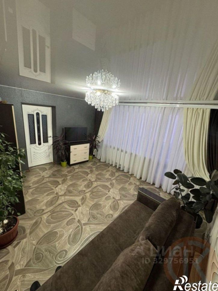 3-комн квартира ул Октябрьская, 3,  д. 3