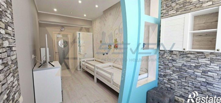 3-комн квартира Античный проспект, 11,  д. 11