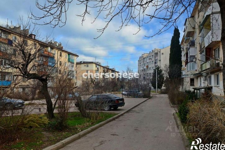 2-комн квартира улица Ефремова, 10,  д. 10