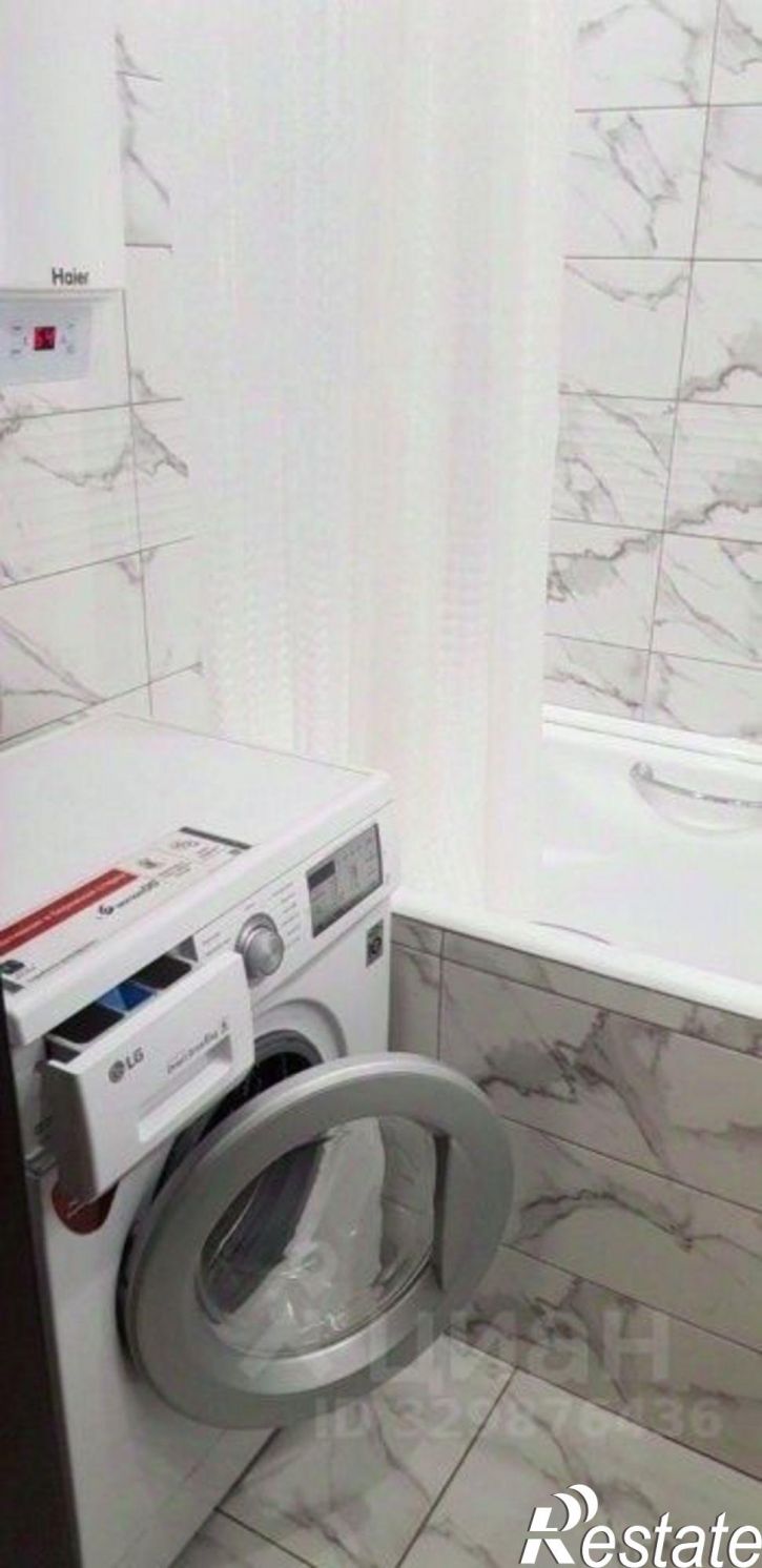 3-комн квартира пр-кт Генерала Острякова, 155а,  д. 155а
