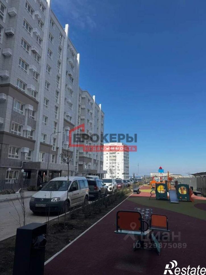 2-комн квартира улица Колобова, 44к3