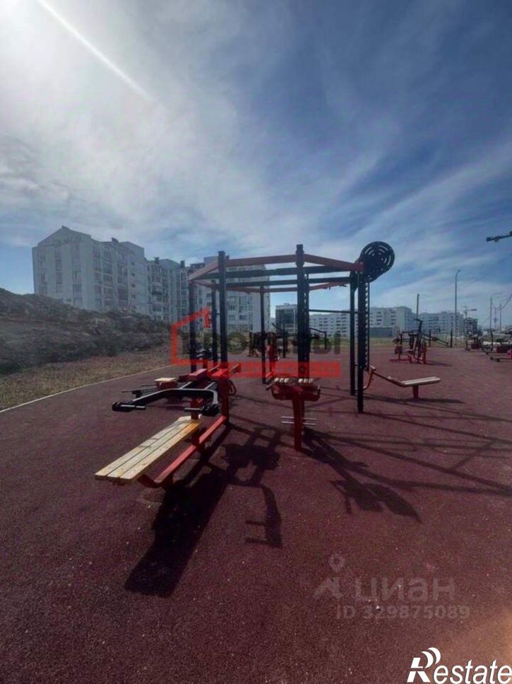2-комн квартира улица Колобова, 44к3