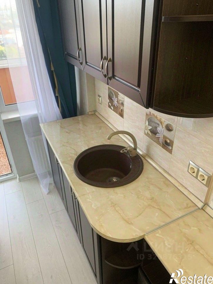 1-комн квартира пр-кт Гагарина, 52/1,  д. 52/1