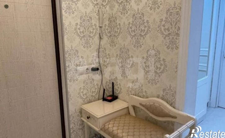 2-комн квартира ул Комбрига Потапова, 21,  д. 21