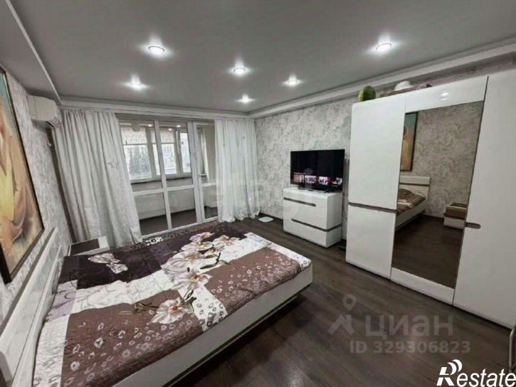 3-комн квартира улица Бориса Михайлова, 19,  д. 19