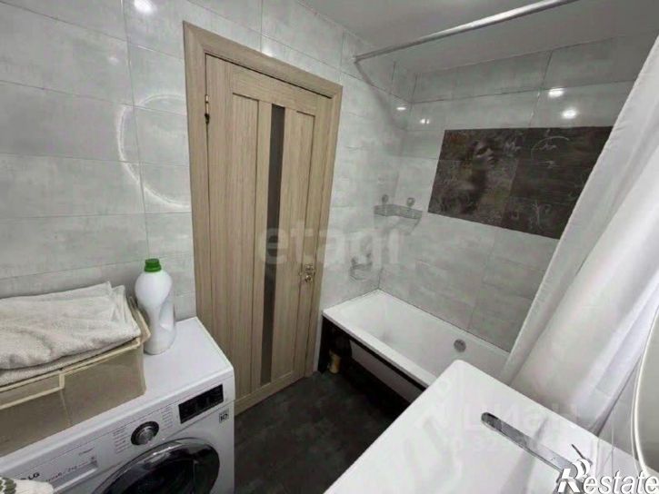3-комн квартира улица Бориса Михайлова, 19,  д. 19