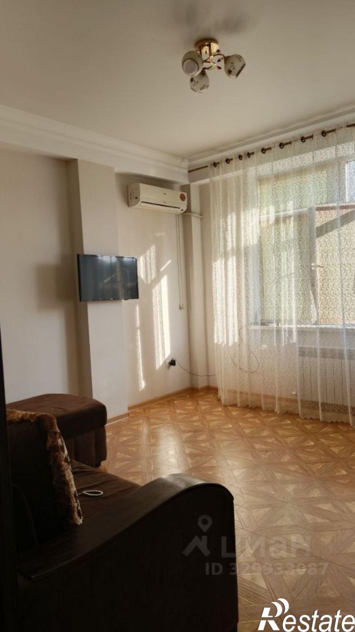 1-комн квартира ул Комарова, 17,  д. 17