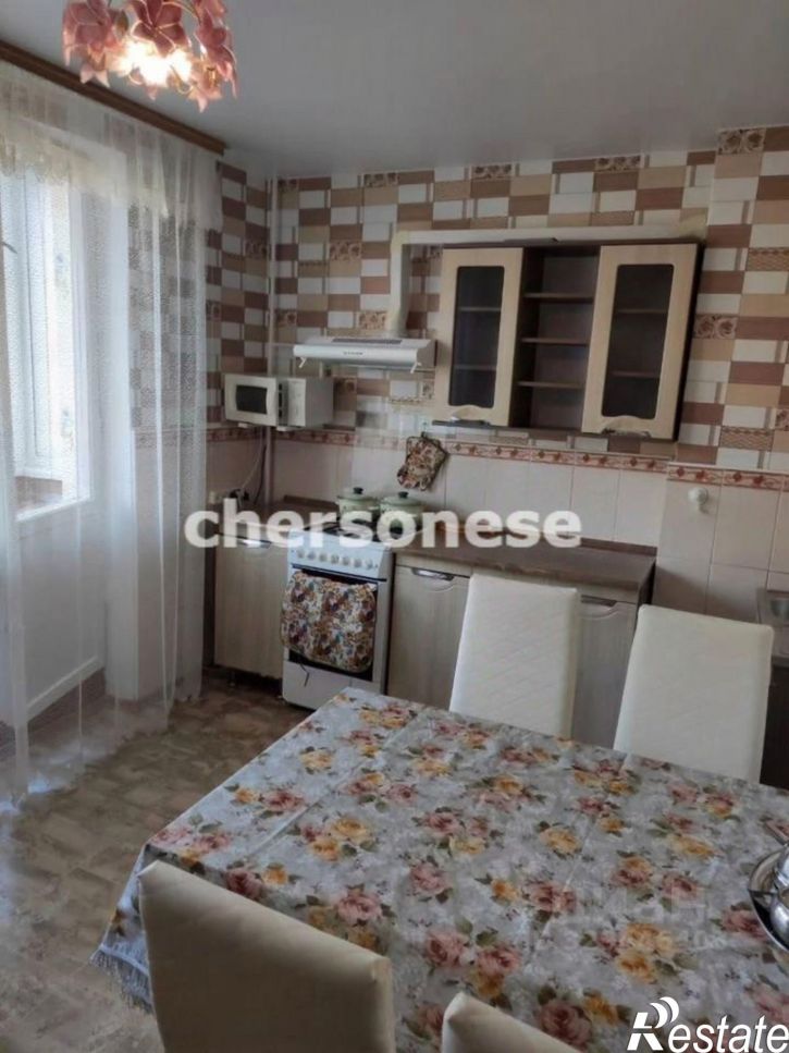 3-комн квартира Каштановая улица, 3,  д. 3