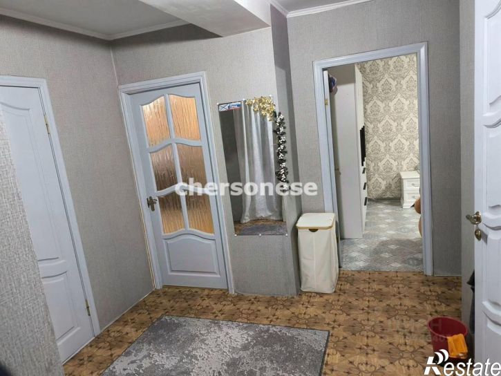 3-комн квартира Каштановая улица, 3,  д. 3