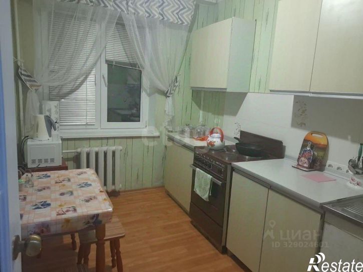 2-комн квартира 1-й микрорайон, 7,  д. 7