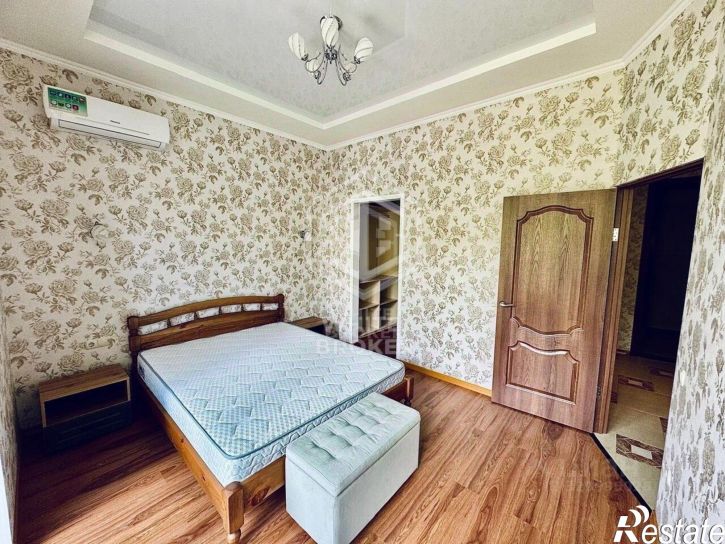 2-комн квартира улица Батурина, 44А,  д. 44А