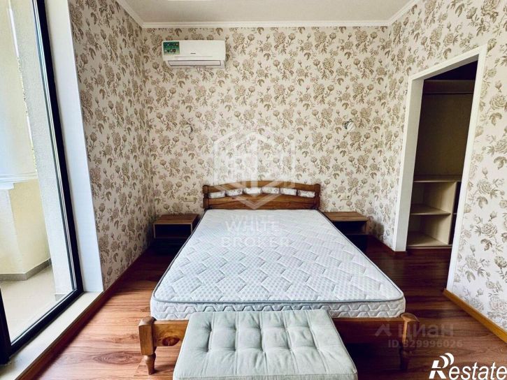 2-комн квартира улица Батурина, 44А,  д. 44А