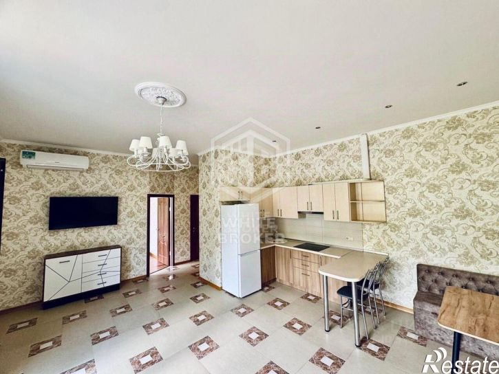 2-комн квартира улица Батурина, 44А,  д. 44А
