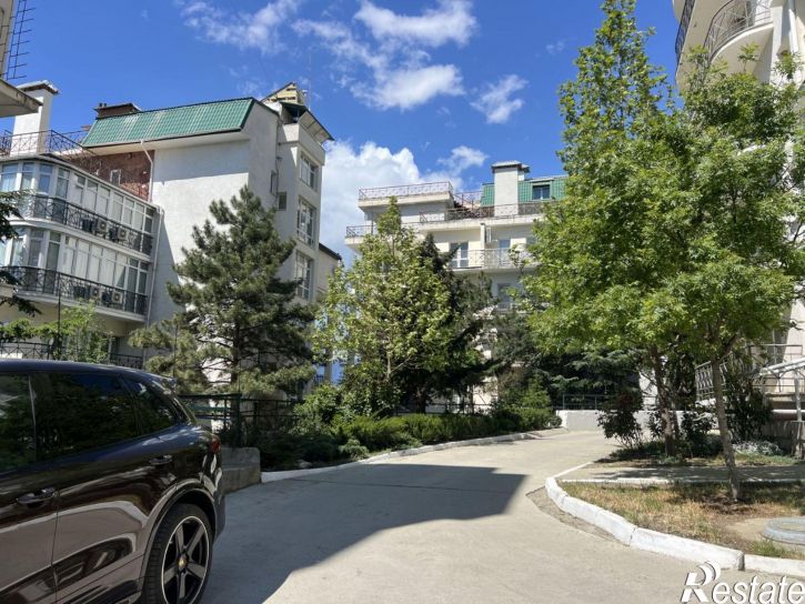 3-комн квартира улица Авроры, 50,  д. 50