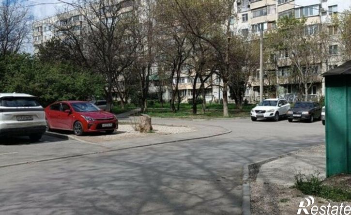 1-комн квартира Симферополь, улица 60 лет Октября, 23