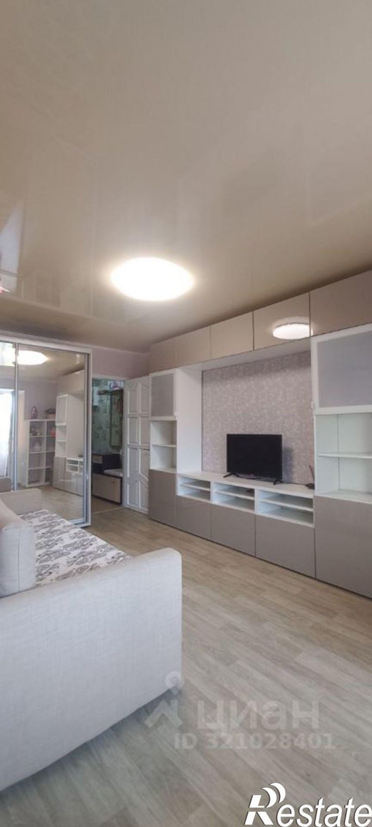 2-комн квартира Феодосия, улица Первушина, 30