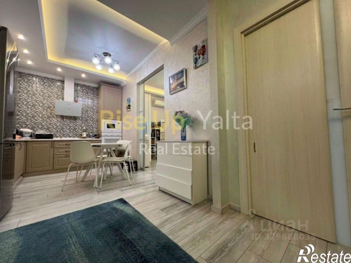 2-комн квартира г Ялта, ул Блюхера, д 19