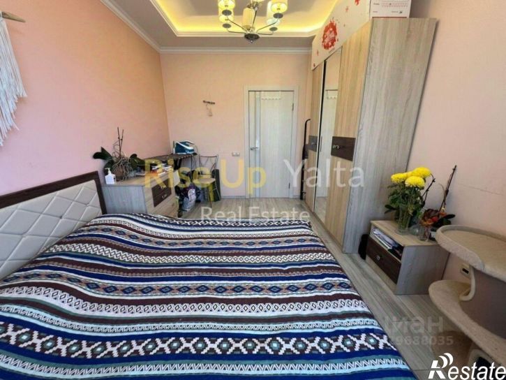 2-комн квартира г Ялта, ул Блюхера, д 19