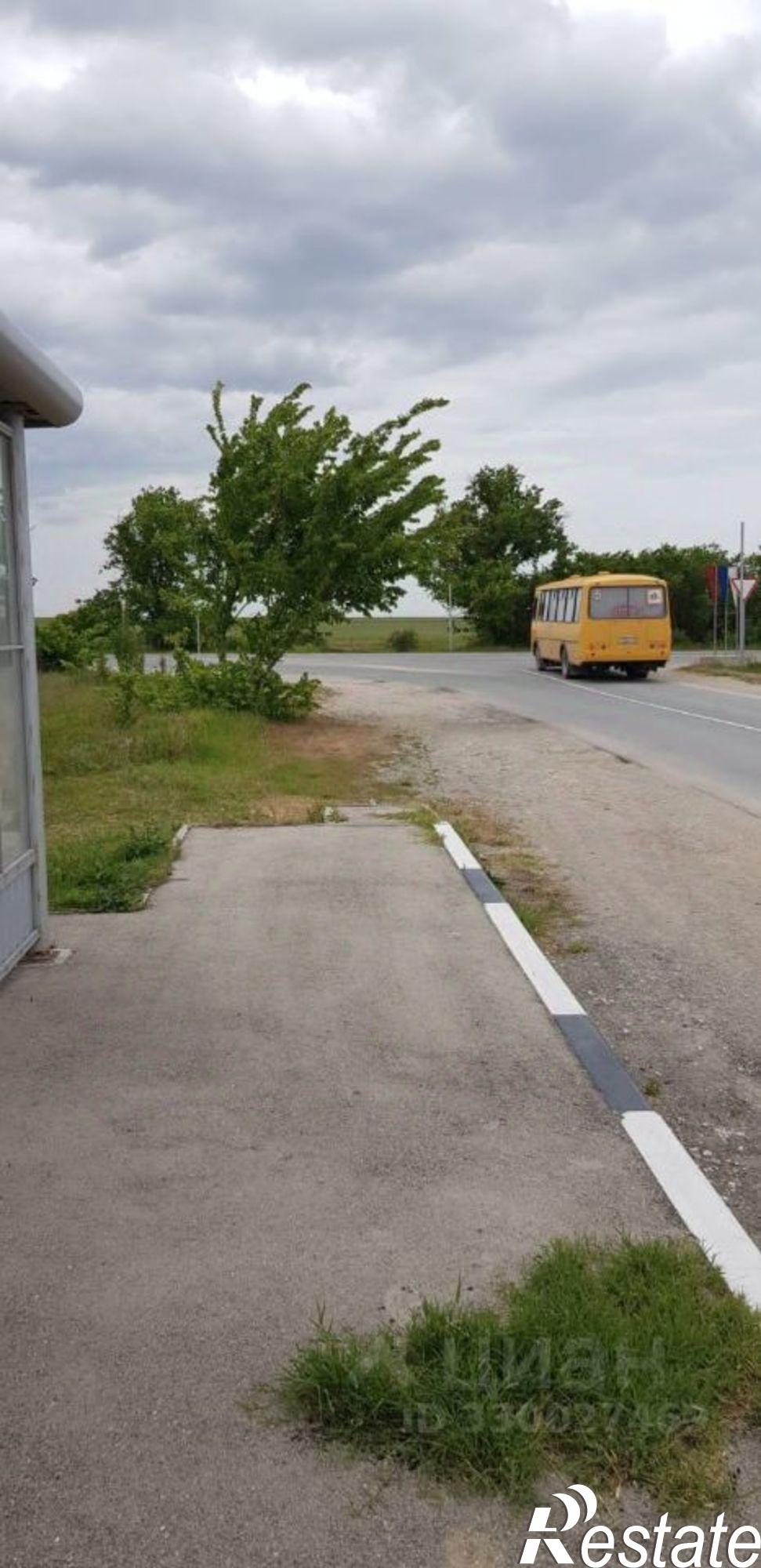 Купить землю, земельный участок за 2 400 000 рублей на ул 13 Апреля, 15