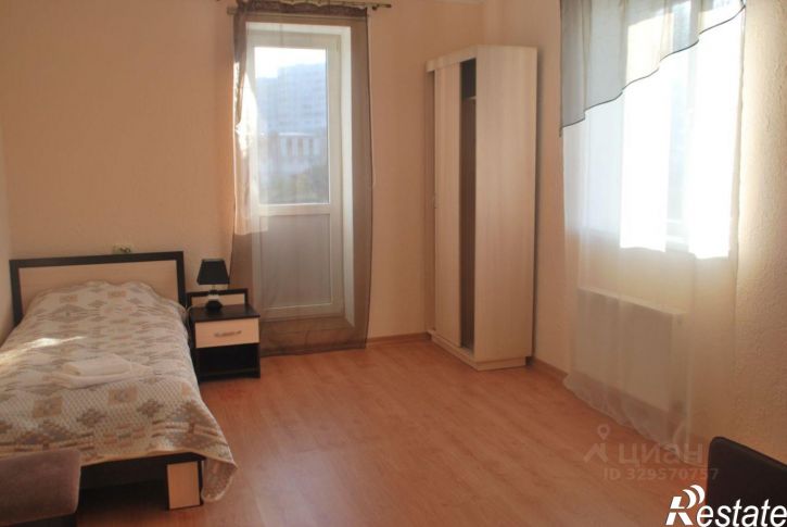 3-комн квартира ул Героев Бреста, 106,  д. 106