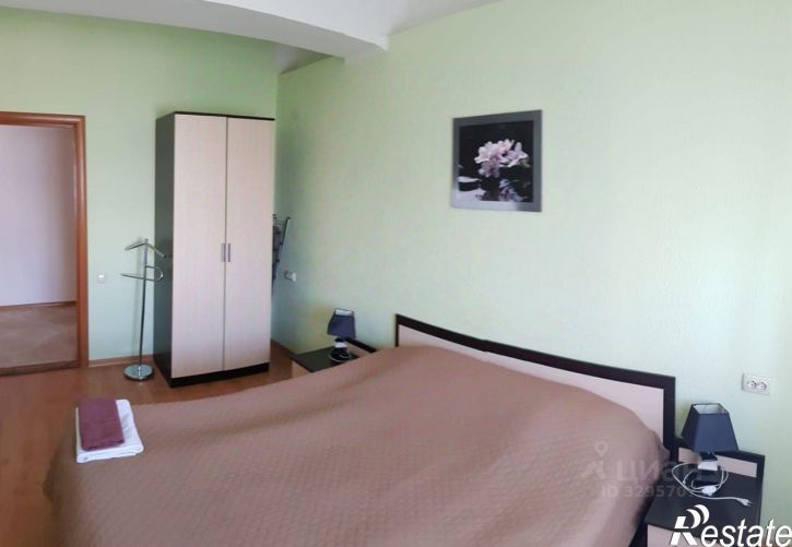 3-комн квартира ул Героев Бреста, 106,  д. 106