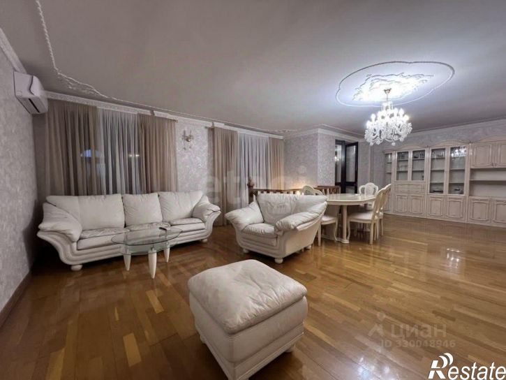 4-комн квартира ул Салгирная, 15,  д. 15