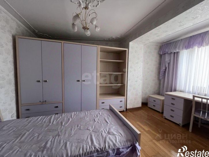 4-комн квартира ул Салгирная, 15,  д. 15
