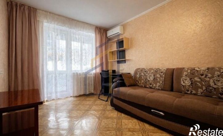 1-комн квартира Строительная улица, 15,  д. 15