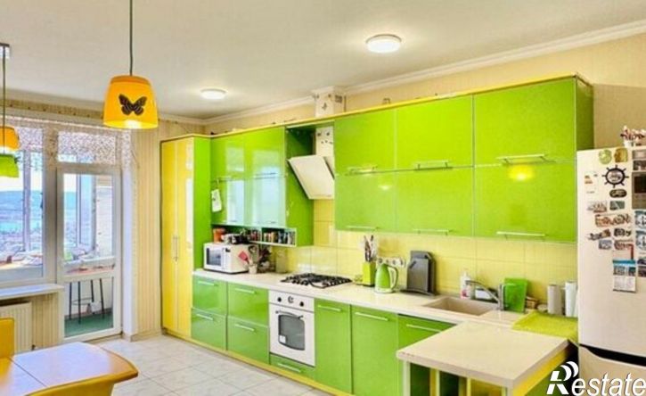2-комн квартира Симферополь, улица Нестерова, 48