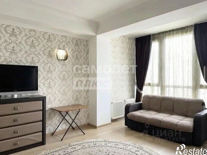 1-комн квартира Античный проспект, 10,  д. 10