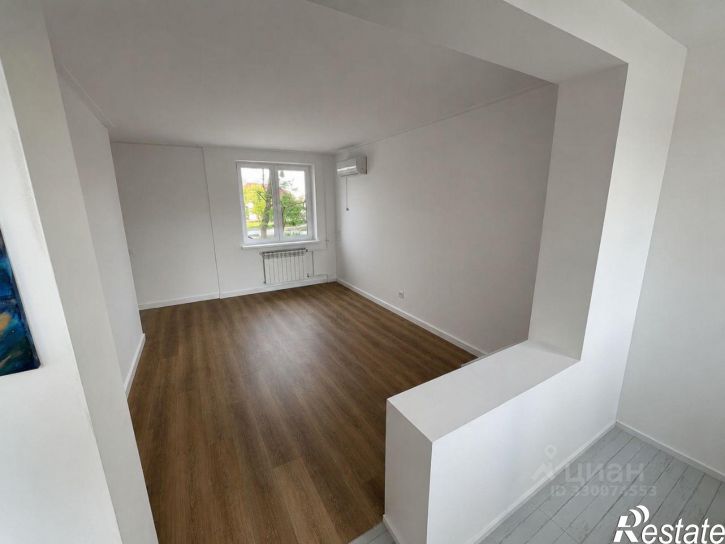 3-комн квартира 1-й микрорайон, 34,  д. 34