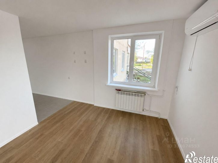 3-комн квартира 1-й микрорайон, 34,  д. 34